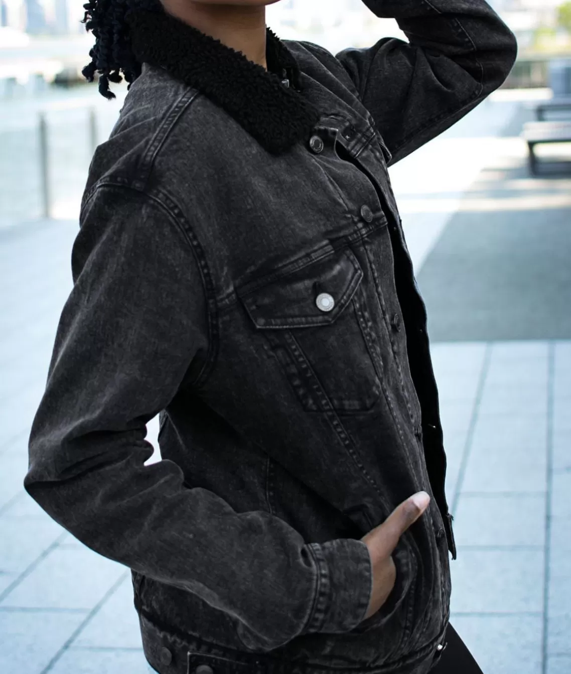 Store Unisex Soft Sherpa Lined Vintage Denim Jacket Men Outerwear